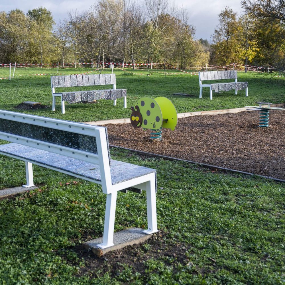 Bancs sur-mesure pour le parc de Montesson (78)